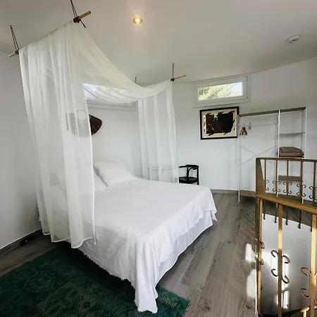 Dea - Away From - Families Only Villa